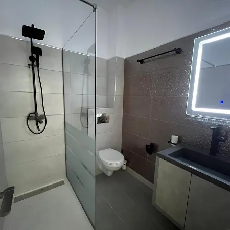 Furtuntec Apartment Tecuci Exterior photo